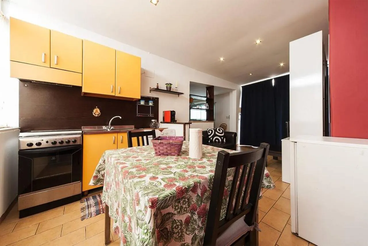 Charming Apartment In Catania Terrace And Parking 0*,  Italia